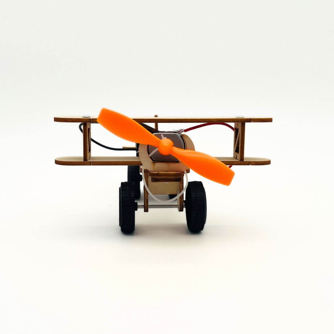 AirplaneBot : L'avion qui file à toute vitesse ! - Kit d'assemblage en bois STEM