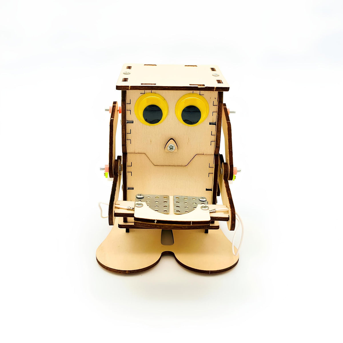 Cool Bot's - Pack of 4 Bots - Wooden Robot STEM Assembly Kit