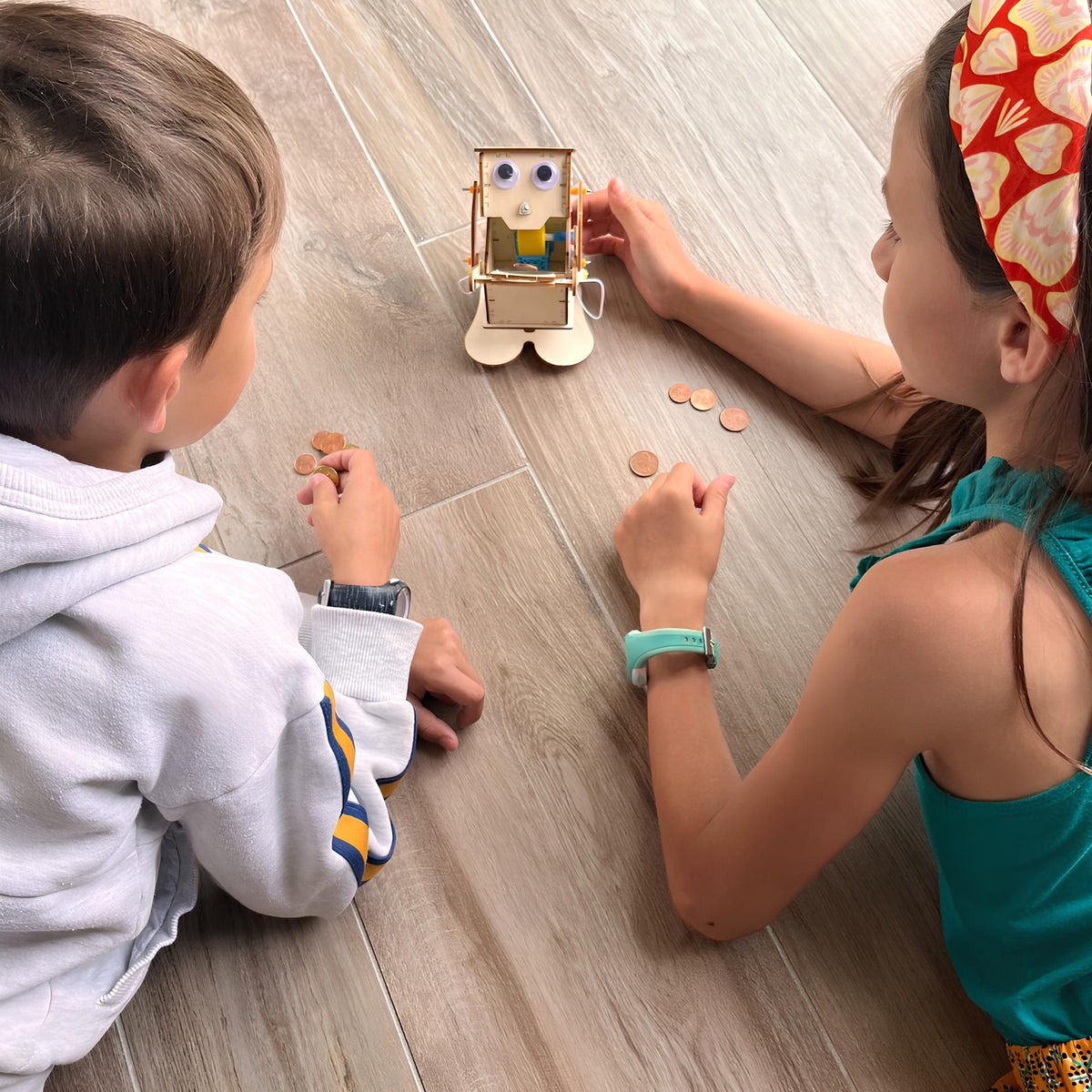 Pack Duo: CoinMunch - RoboWalker - STEM Assembly Kit